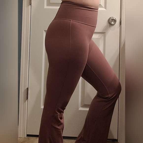 Mauve flare yoga pants small Athleta - Picture 3 of 9